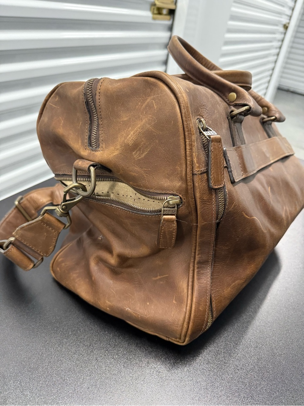 Moore & Giles Brown Leather Duffle Bag, Adjustable Strap, 19"-22 - Picture 3 of 8